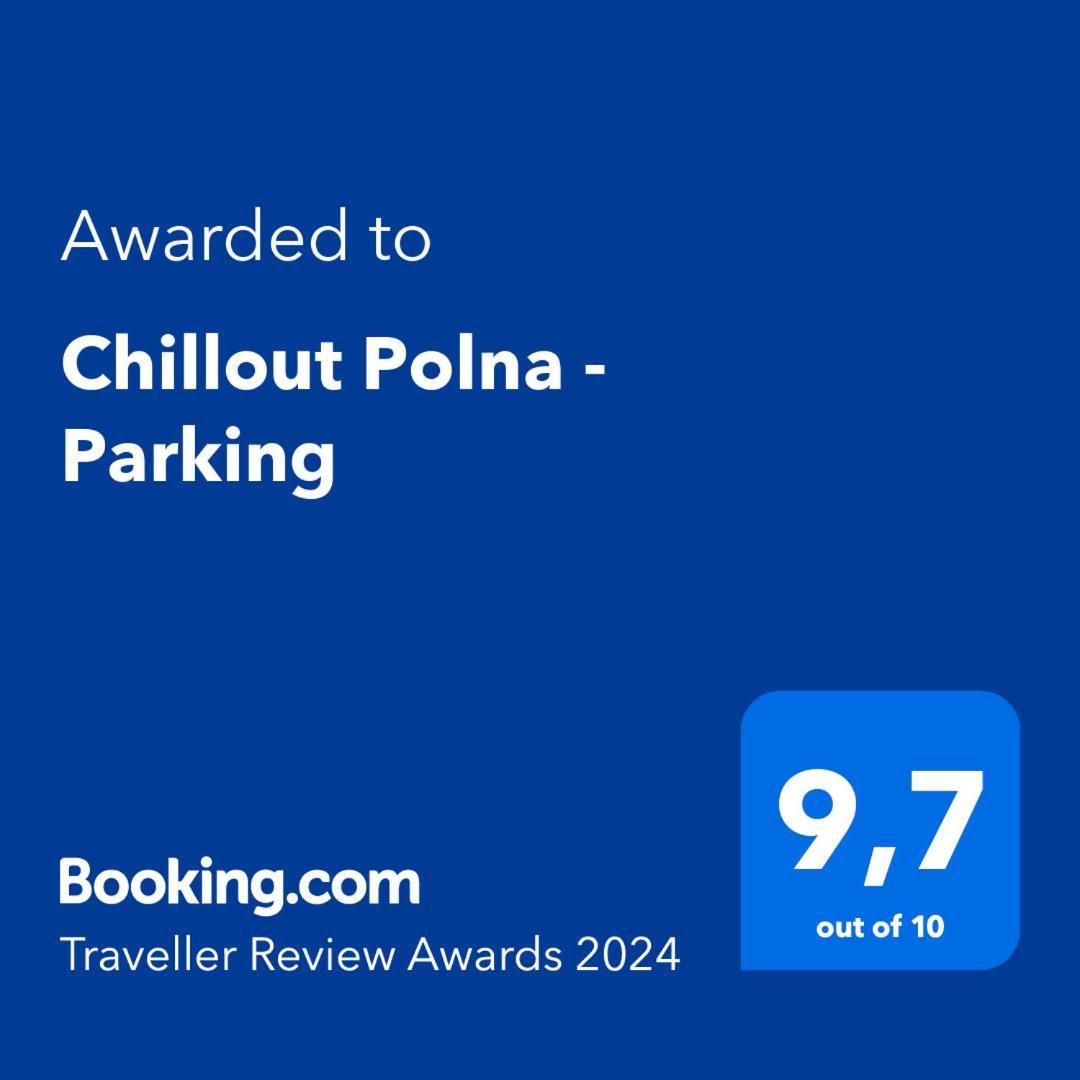 ポズナンChillout Polna - Parkingアパートメント エクステリア 写真